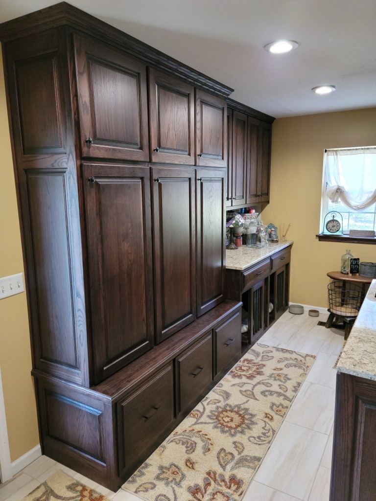 Red Oak Mud Room & Laundry — custom cabinetry by Timbercraft in Paola, KS
