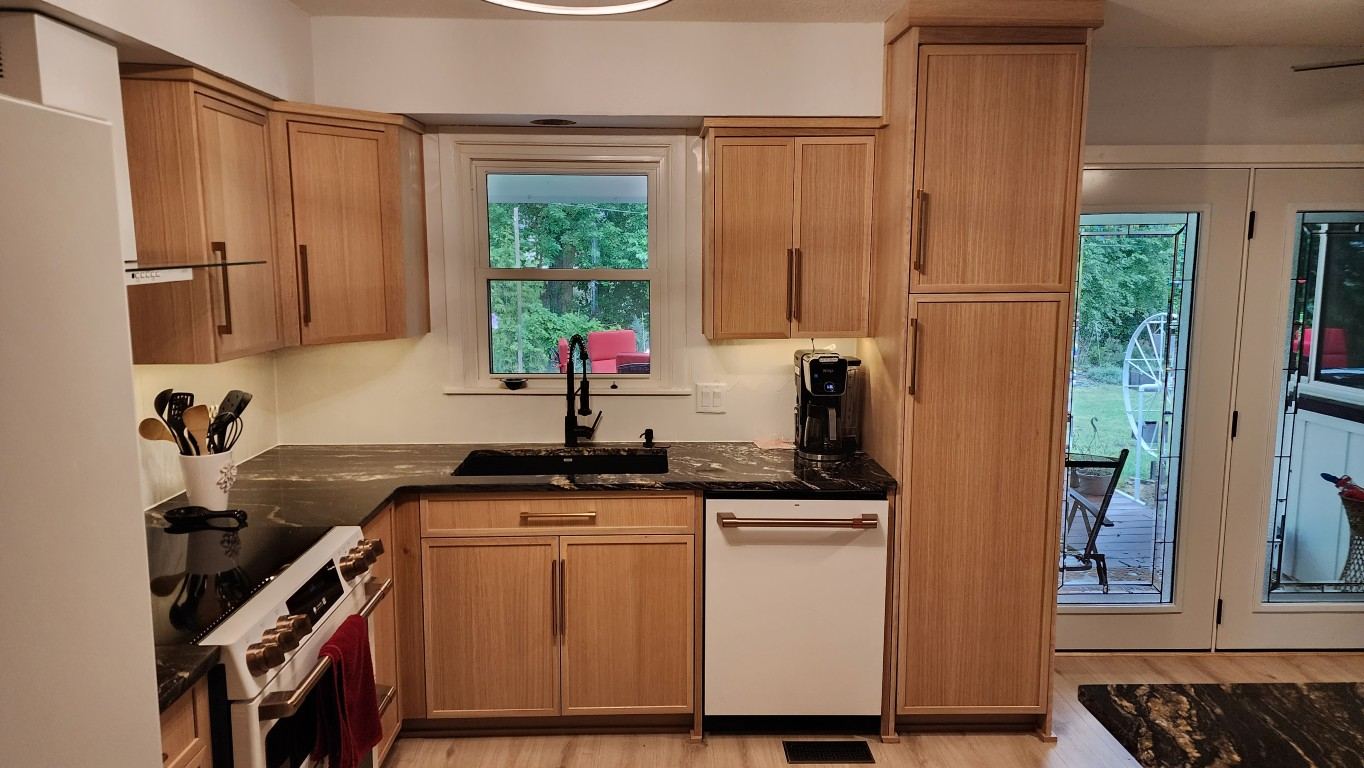 Rift White Oak Kitchen — custom cabinetry by Timbercraft in Spring Hill, KS